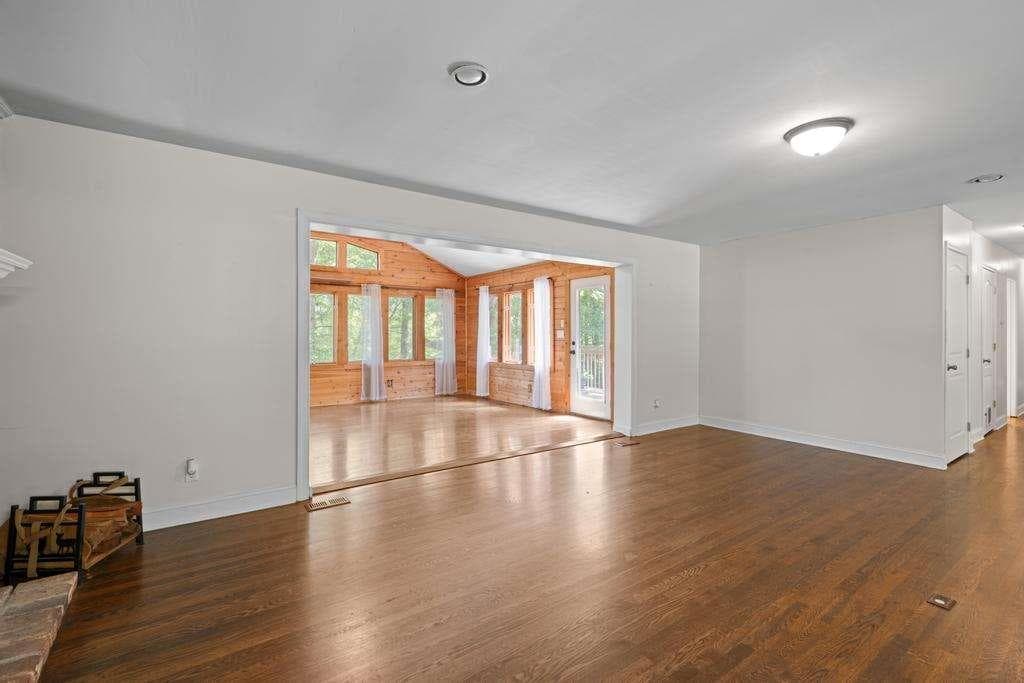 4 bedroom, 3 bathroom, 1,885 sq ft single family residence for sale at 783 Lester Mill Road, Locust Grove, GA 30248 — photo 7