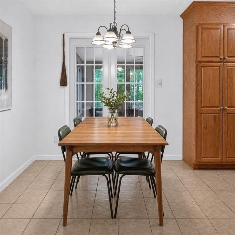 3 bedroom, 2 bathroom, 1,528 sq ft single family residence for sale at 182 Highland Drive, Hiram, GA 30141 — photo 4