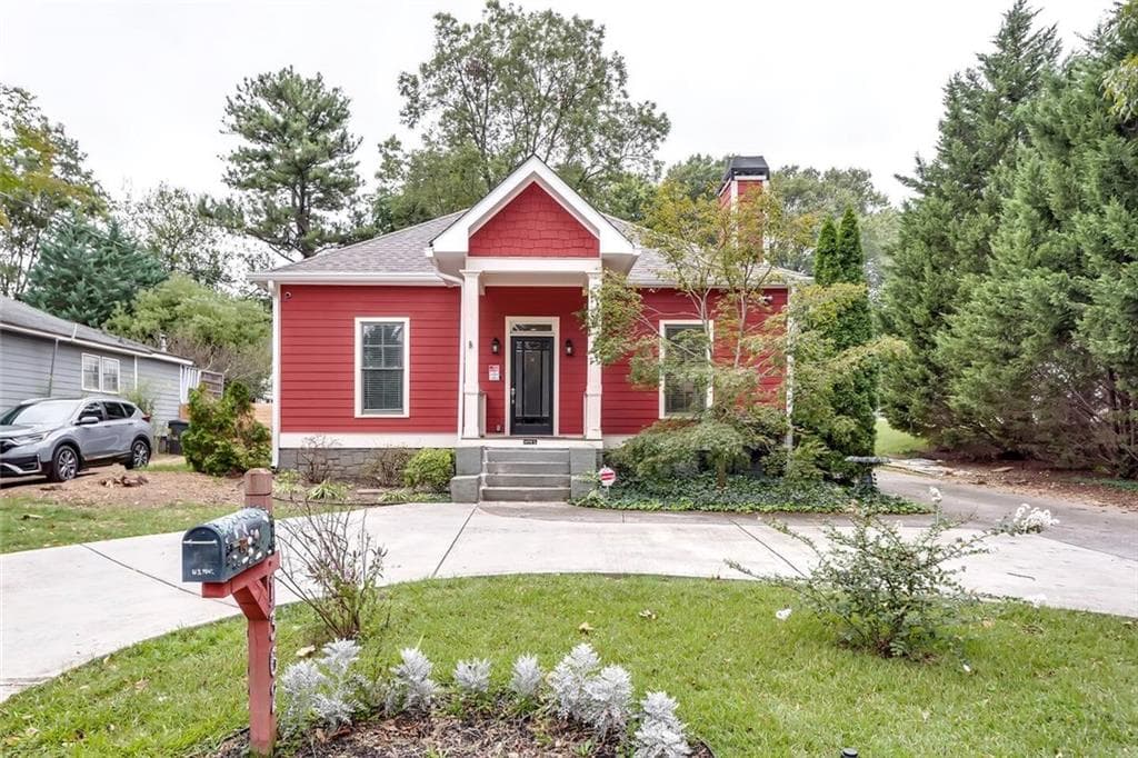4 bedroom, 4 bathroom, 2,212 sq ft single family residence for rent at 1362 Eubanks Avenue, East Point, GA 30344 for $5,500 a month — photo 1 of 38
