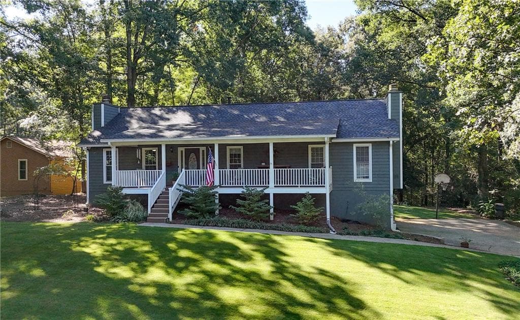 3 bedroom, 2 bathroom, 2,464 sq ft single family residence for sale at 2109 Winding Creek Lane, Marietta, GA 30064 — photo 1 of 42