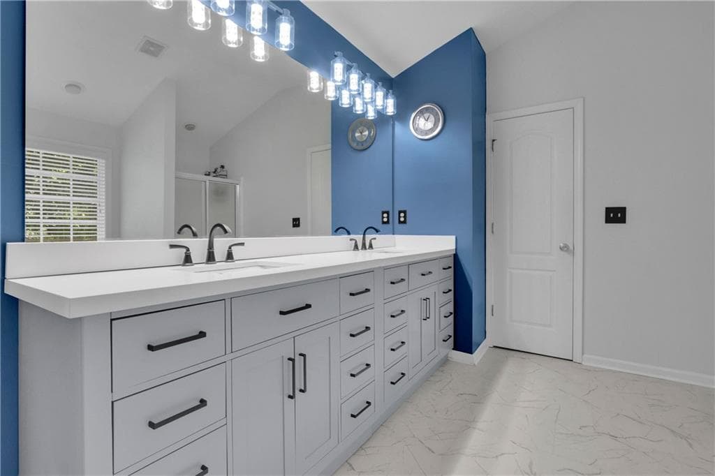 4 bedroom, 3 bathroom, 2,718 sq ft single family residence for sale at 981 Wisteria View Court Southeast Court, Dacula, GA 30019 — photo 6