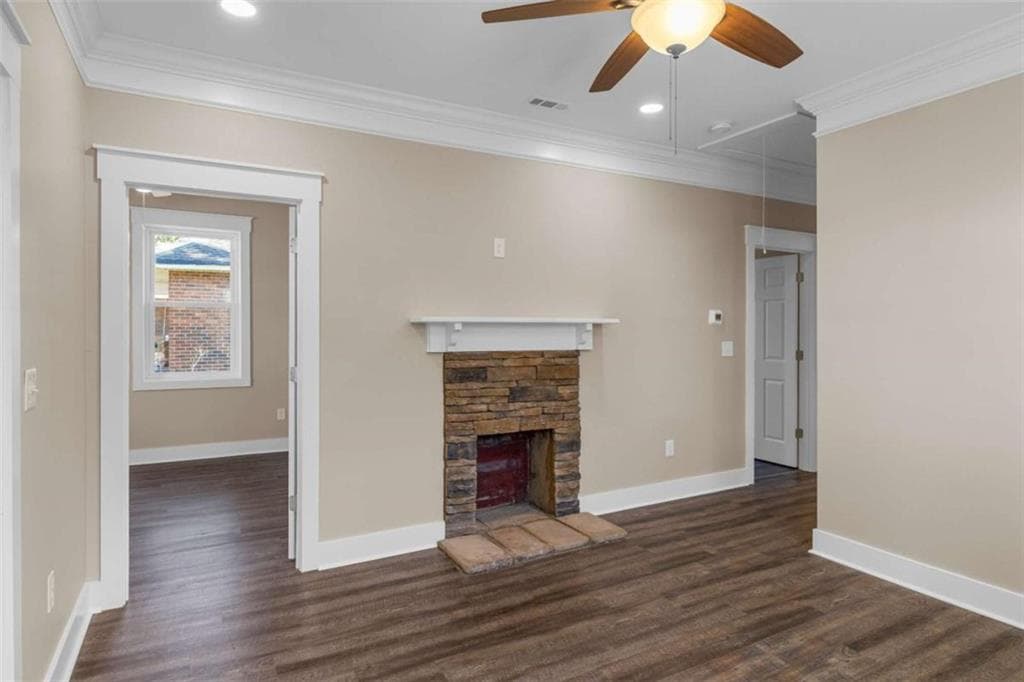 2 bedroom, 1 bathroom, 1,222 sq ft single family residence for sale at 3 NE Hickory Street, Rome, GA 30161 — photo 5