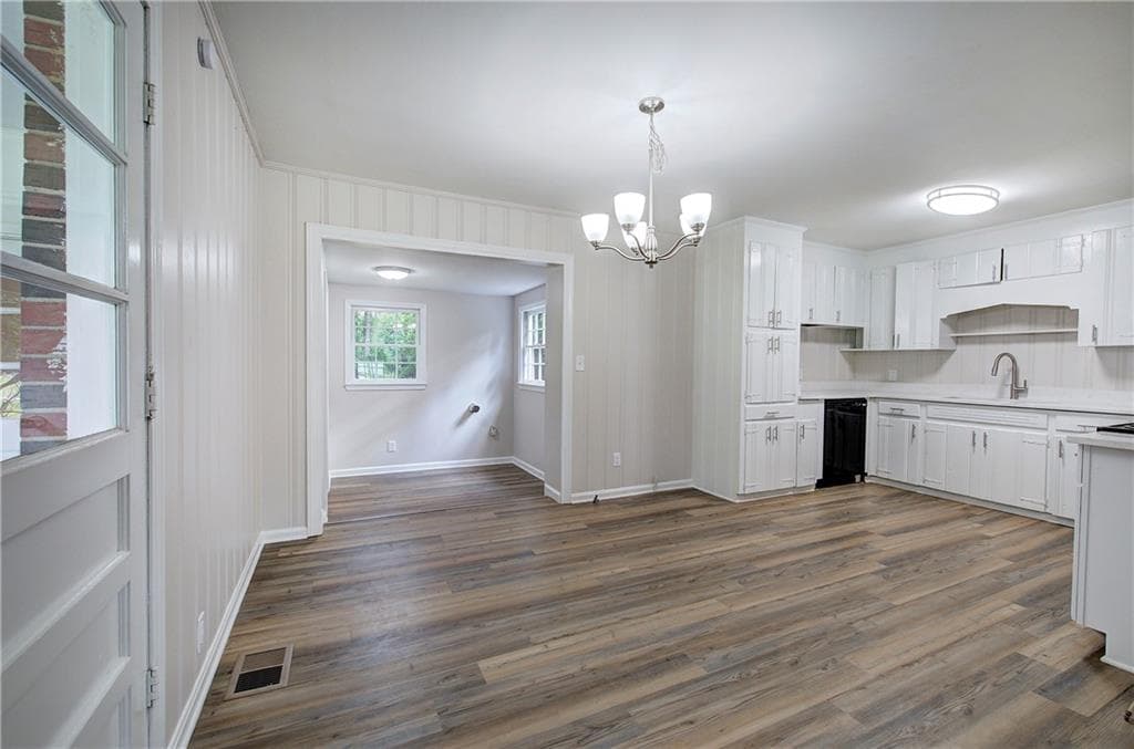 3 bedroom, 1 bathroom, 1,378 sq ft single family residence for sale at 762 Morgan Road, Bremen, GA 30110 — photo 6