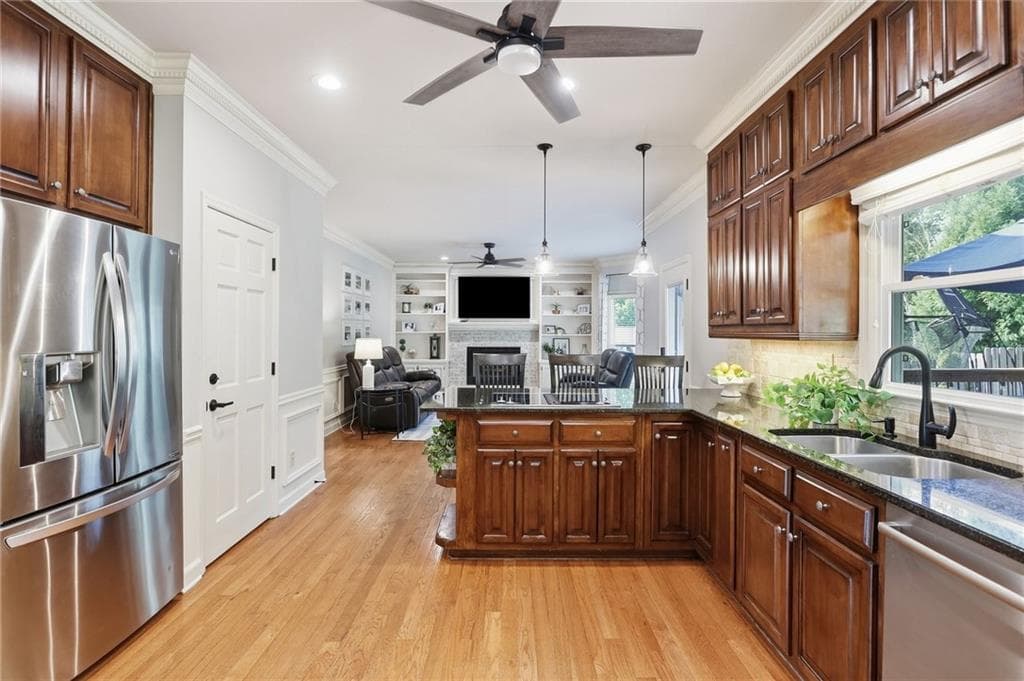 4 bedroom, 4 bathroom, 4,026 sq ft single family residence for sale at 4254 Chestnut Walk, Marietta, GA 30066 — photo 10