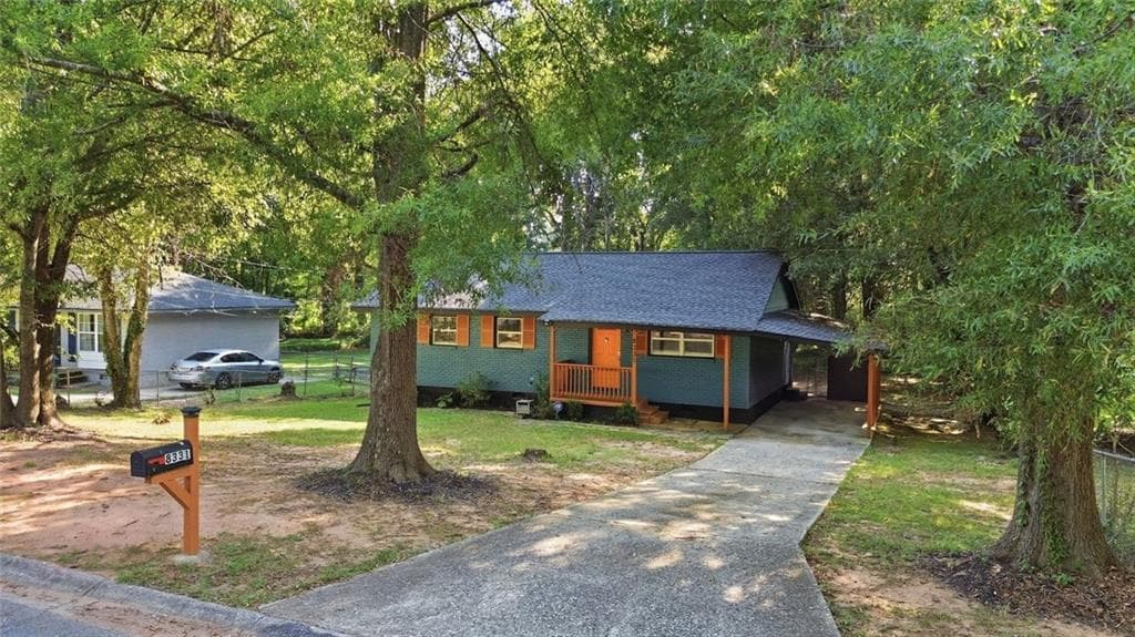 3 bedroom, 2 bathroom, 1,040 sq ft single family residence for sale at 8331 Attleboro Drive, Jonesboro, GA 30238 — photo 3