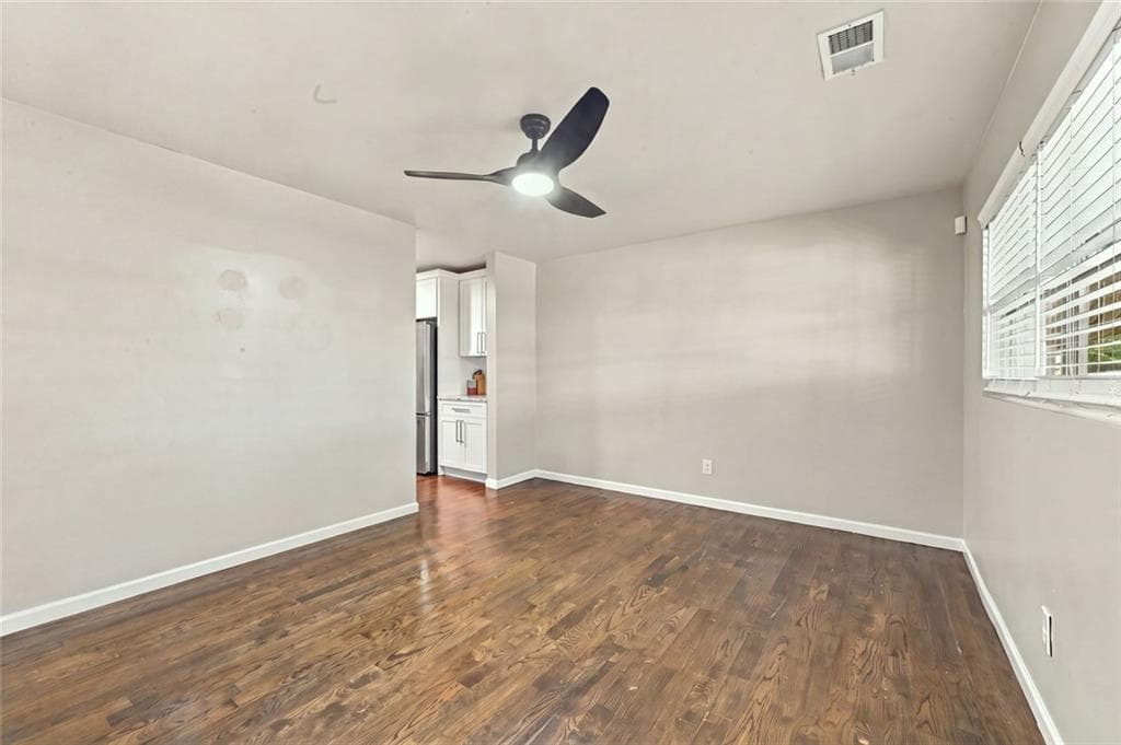 3 bedroom, 2 bathroom, 1,040 sq ft single family residence for sale at 8331 Attleboro Drive, Jonesboro, GA 30238 — photo 4