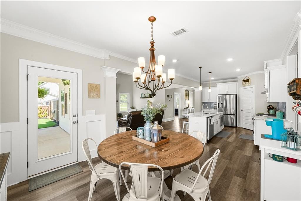 5 bedroom, 4 bathroom, 4,788 sq ft single family residence for sale at 1538 E Lake Road, Mcdonough, GA 30252 — photo 9
