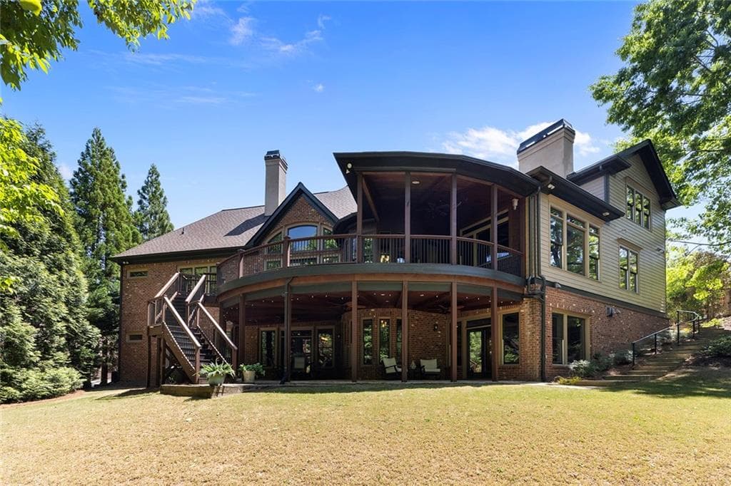 5 bedroom, 7 bathroom, 7,100 sq ft single family residence for sale at 5623 Brendlynn Drive, Suwanee, GA 30024 — photo 5