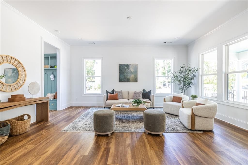 3 bedroom, 3 bathroom, 1,985 sq ft single family residence for sale at 169 Chester Ave, Atlanta, GA 30316 — photo 4