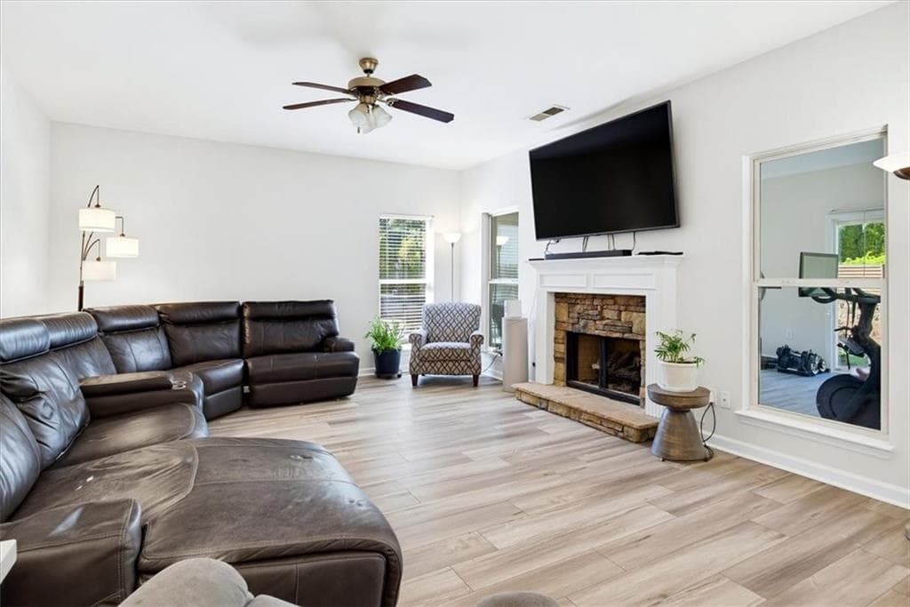 5 bedroom, 3 bathroom, 3,604 sq ft single family residence for sale at 5105 Olive Branch Circle, Powder Springs, GA 30127 — photo 9