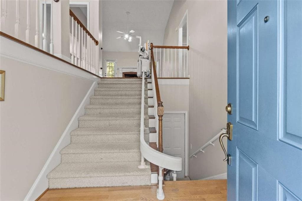 3 bedroom, 2 bathroom, 2,185 sq ft single family residence for sale at 54 Wooddale Lane, Carrollton, GA 30117 — photo 4
