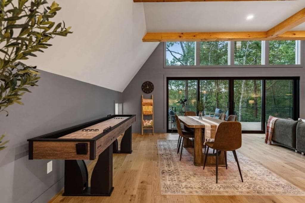 2 bedroom, 2 bathroom, 1,580 sq ft single family residence for sale at 687 Left Turn, Blue Ridge, GA 30513 — photo 7