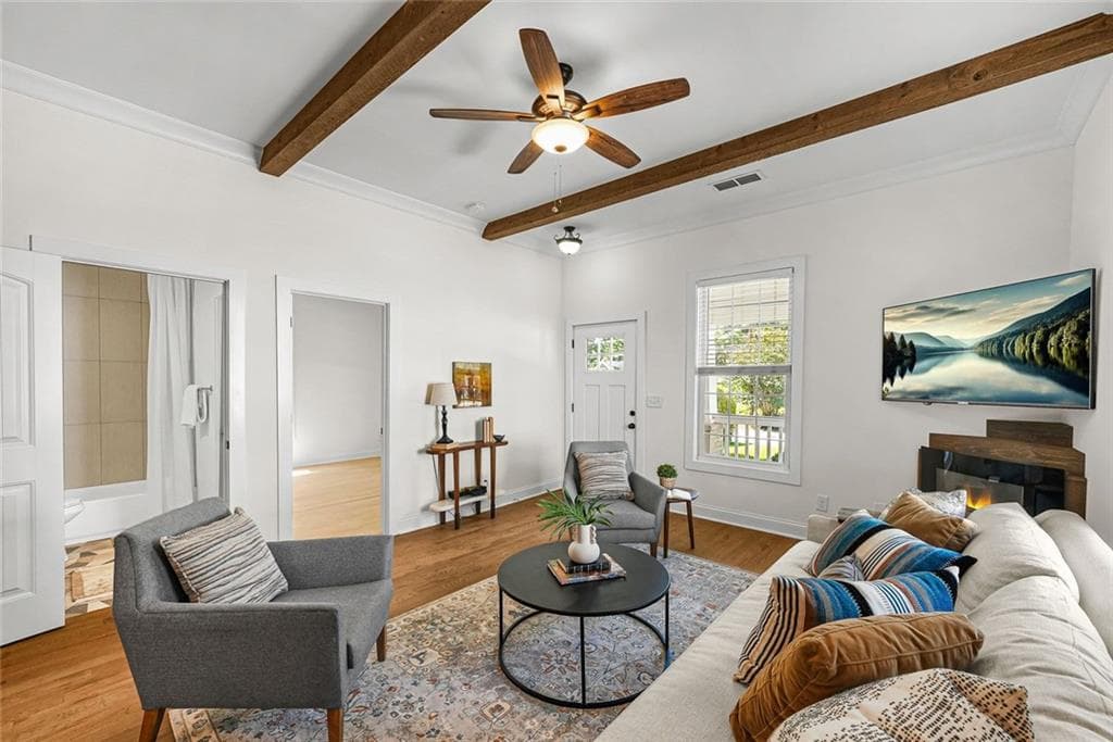 3 bedroom, 2 bathroom, 1,400 sq ft single family residence under contract at 1704 Evans Drive, Atlanta, GA 30310 — photo 9