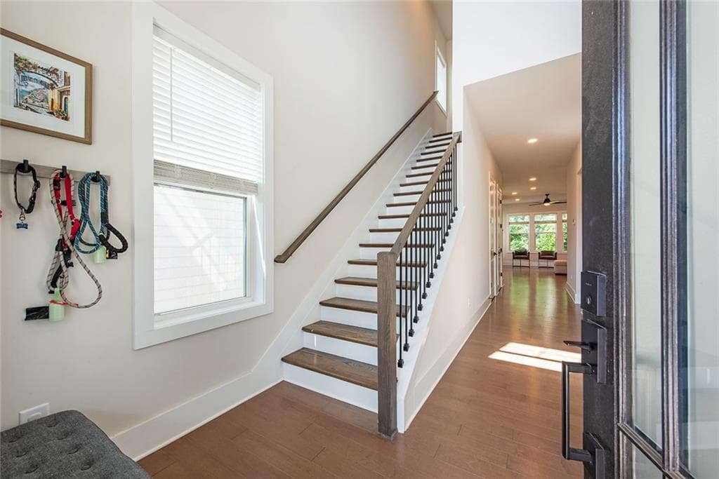4 bedroom, 3 bathroom, 2,745 sq ft single family residence for sale at 1223 Westshore Drive, Cumming, GA 30041 — photo 4