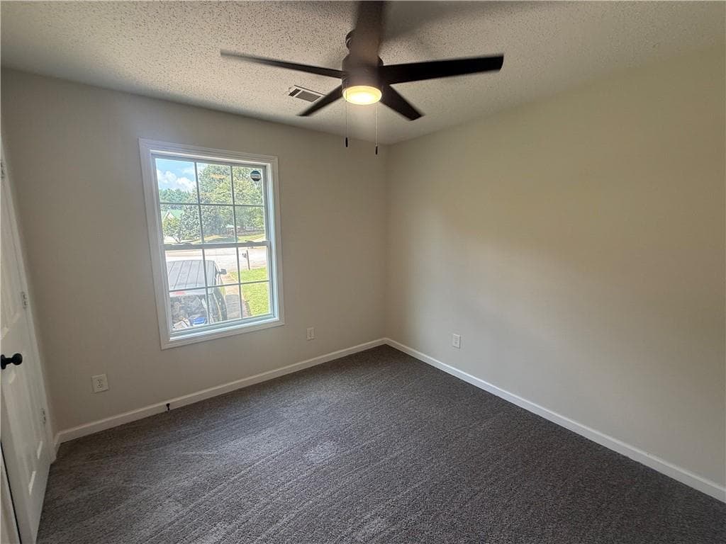 4 bedroom, 3 bathroom, 1,886 sq ft single family residence for sale at 637 Skyland Drive, Winder, GA 30680 — photo 7