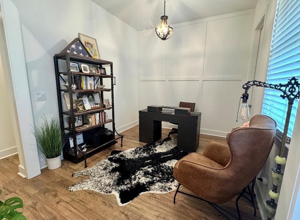 3 bedroom, 3 bathroom, 2,200 sq ft townhouse for sale at 5611 Pine Street, Flowery Branch, GA 30542 — photo 5