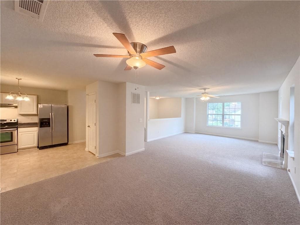 3 bedroom, 2 bathroom, 1,488 sq ft single family residence for sale at 3936 Kimberlyn Court, Rex, GA 30273 — photo 10