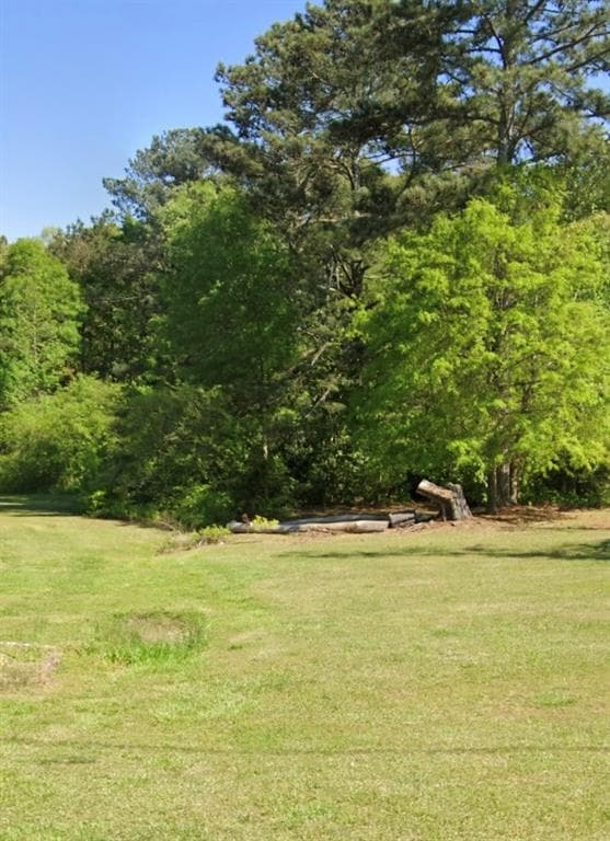other under contract at 75 E Honeysuckle Lane, Carrollton, GA 30116 — photo 2