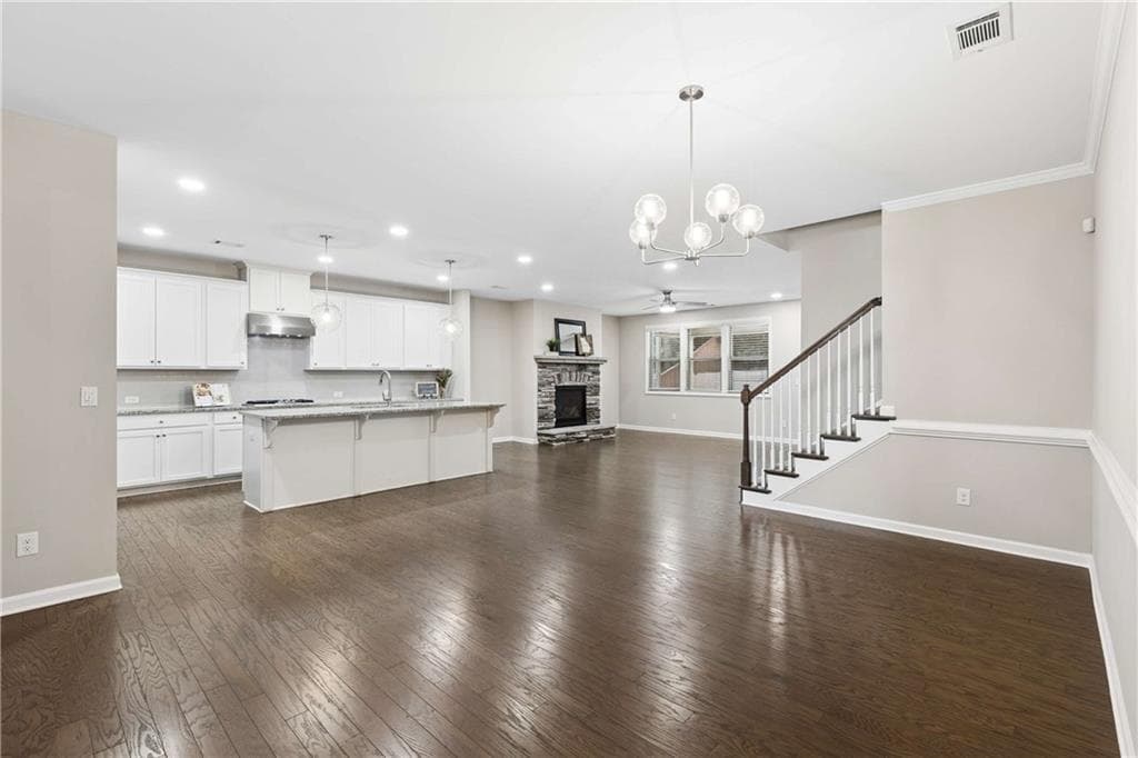 3 bedroom, 2 bathroom, 2,837 sq ft single family residence for sale at 216 William Creek Drive, Canton, GA 30115 — photo 3