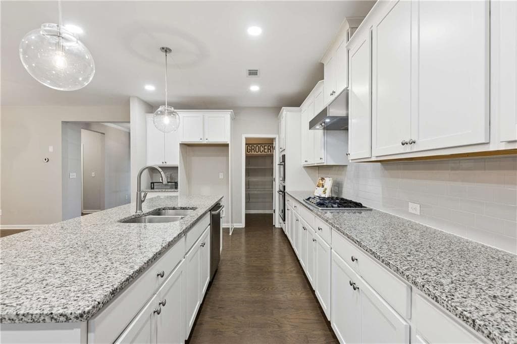 3 bedroom, 2 bathroom, 2,837 sq ft single family residence for sale at 216 William Creek Drive, Canton, GA 30115 — photo 7