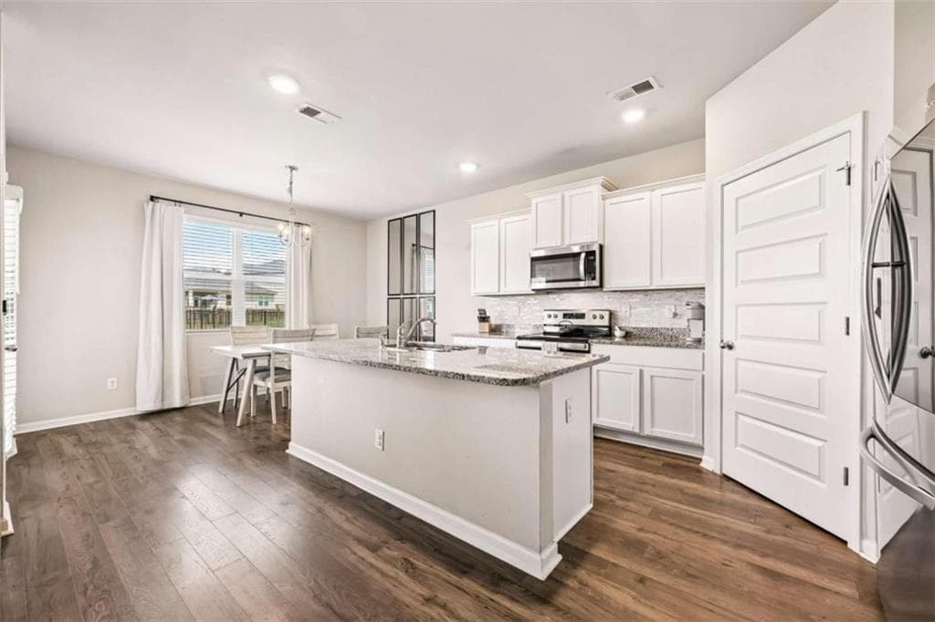 3 bedroom, 3 bathroom, 1,790 sq ft single family residence for sale at 81 Mead Court, Hoschton, GA 30548 — photo 7