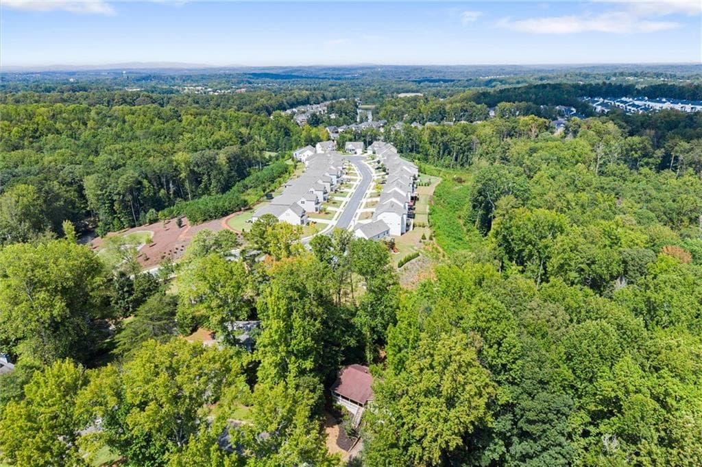 3 bedroom, 3 bathroom, 1,820 sq ft single family residence for sale at 4916 Hawk Trail, Marietta, GA 30066 — photo 8