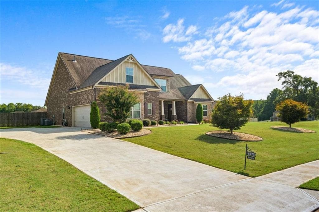5 bedroom, 4 bathroom, 3,148 sq ft single family residence for sale at 4073 Madison Acres Drive, Locust Grove, GA 30248 — photo 3