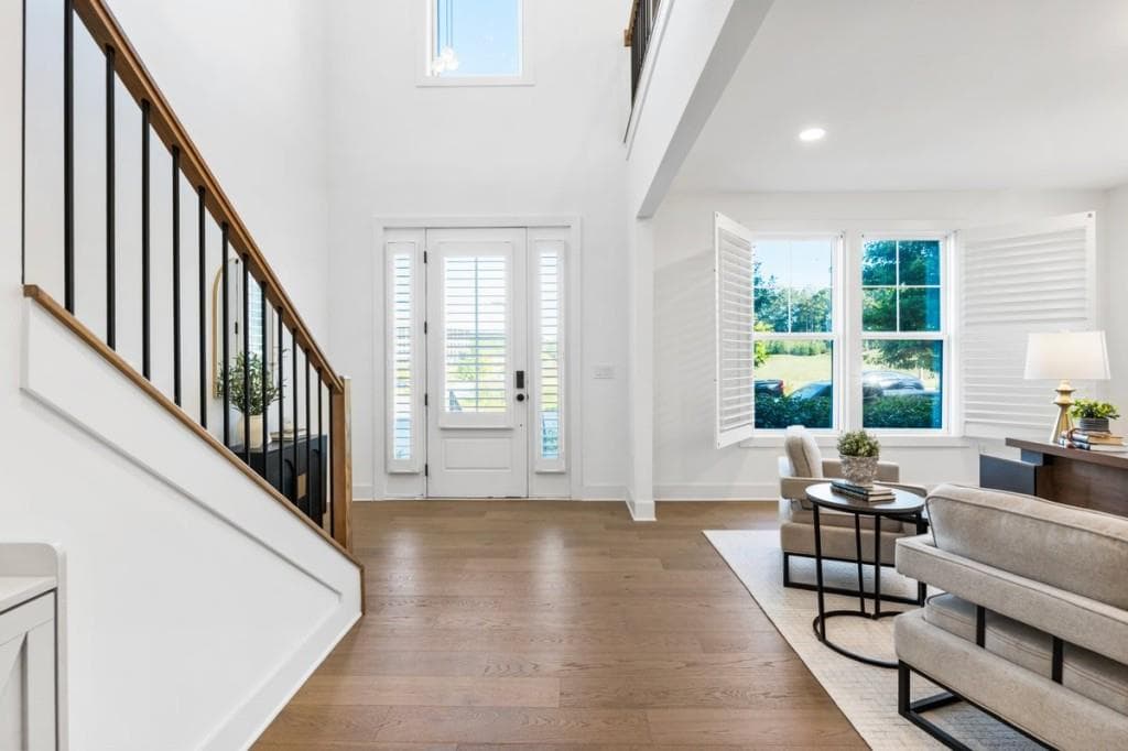 3 bedroom, 5 bathroom, 3,553 sq ft townhouse for sale at 2044 Juliette Avenue, Alpharetta, GA 30009 — photo 2