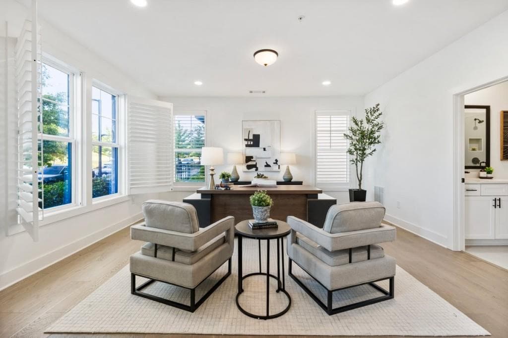 3 bedroom, 5 bathroom, 3,553 sq ft townhouse for sale at 2044 Juliette Avenue, Alpharetta, GA 30009 — photo 4