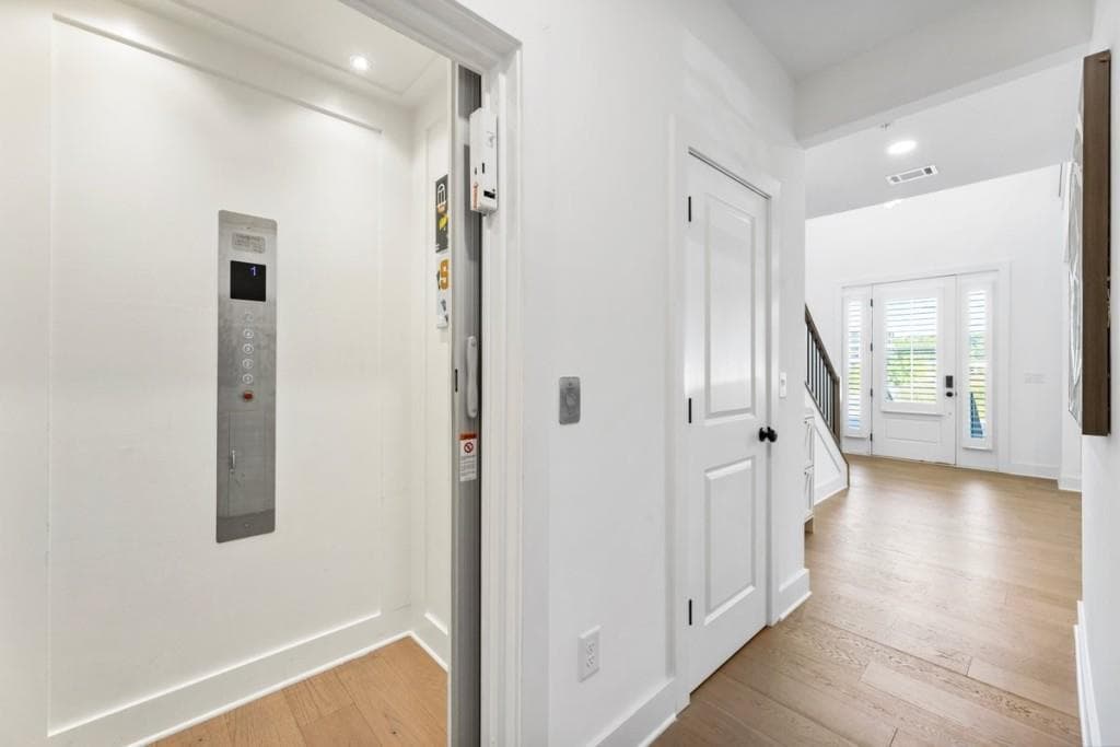 3 bedroom, 5 bathroom, 3,553 sq ft townhouse for sale at 2044 Juliette Avenue, Alpharetta, GA 30009 — photo 7
