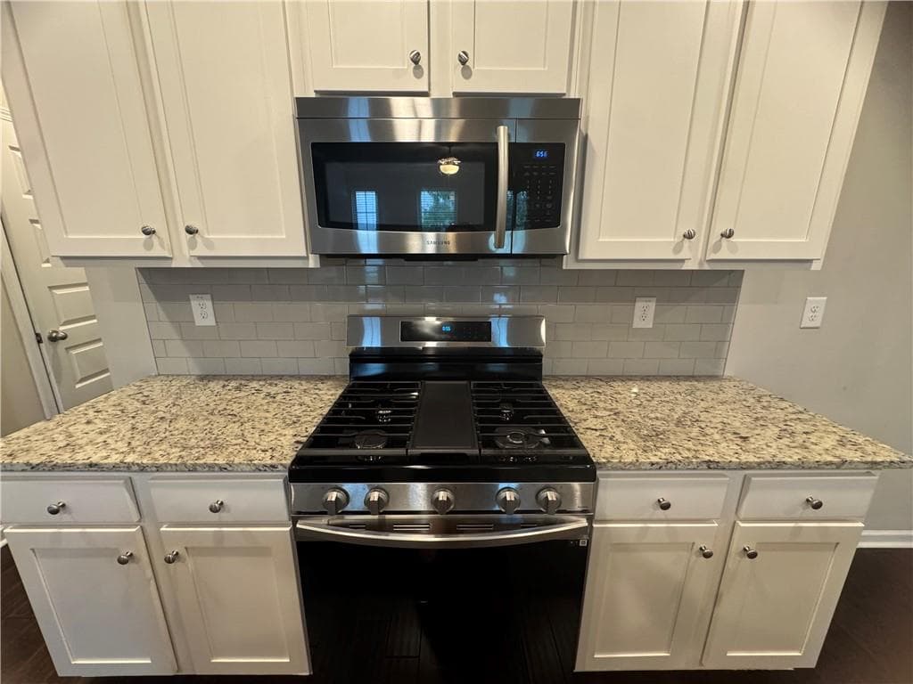 3 bedroom, 3 bathroom, 2,448 sq ft townhouse for rent at 4302 Morrison Lake Trail, Norcross, GA 30071 for $2,550 a month — photo 8