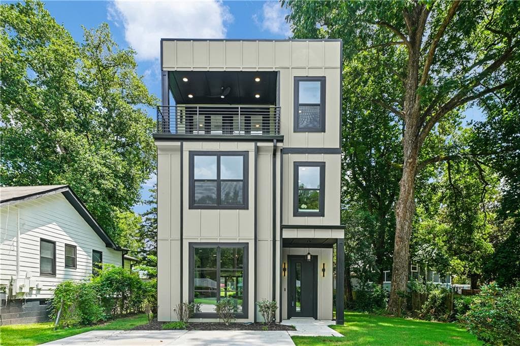 4 bedroom, 4 bathroom, 2,984 sq ft single family residence for sale at 1776 S Gordon Street, Atlanta, GA 30310