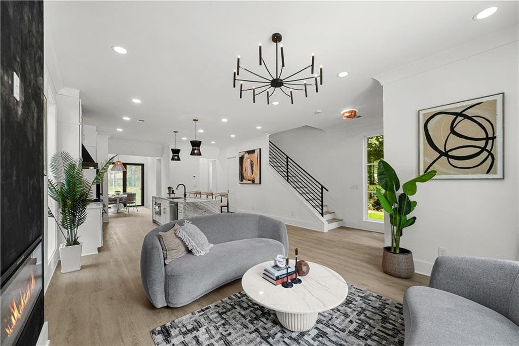 4 bedroom, 4 bathroom, 2,984 sq ft single family residence for sale at 1776 S Gordon Street, Atlanta, GA 30310 — photo 4