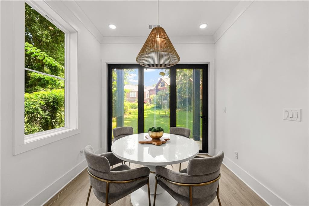 4 bedroom, 4 bathroom, 2,984 sq ft single family residence for sale at 1776 S Gordon Street, Atlanta, GA 30310 — photo 10