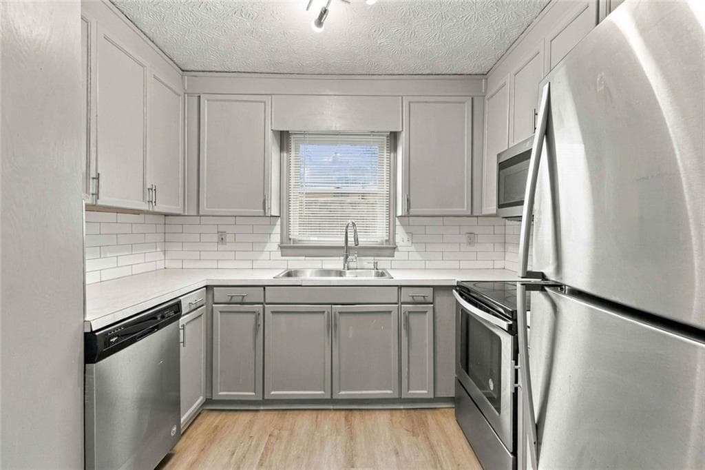 2 bedroom, 3 bathroom, 1,302 sq ft townhouse for rent at 6146 Keswick Row Row, Tucker, GA 30084 for $1,750 a month — photo 8