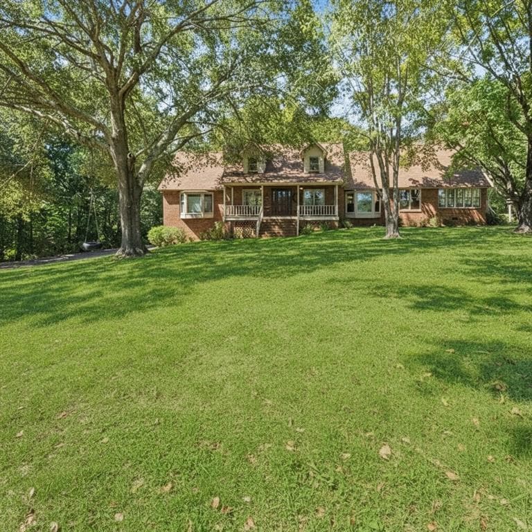 5 bedroom, 4 bathroom, 5,226 sq ft single family residence for sale at 450 Lucas Road, Cartersville, GA 30120