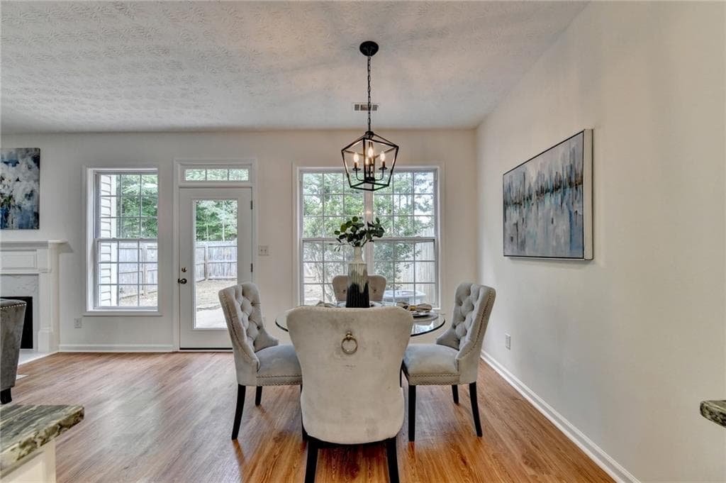 3 bedroom, 3 bathroom, 1,852 sq ft townhouse for sale at 3050 Kentmere Drive, Cumming, GA 30040 — photo 10