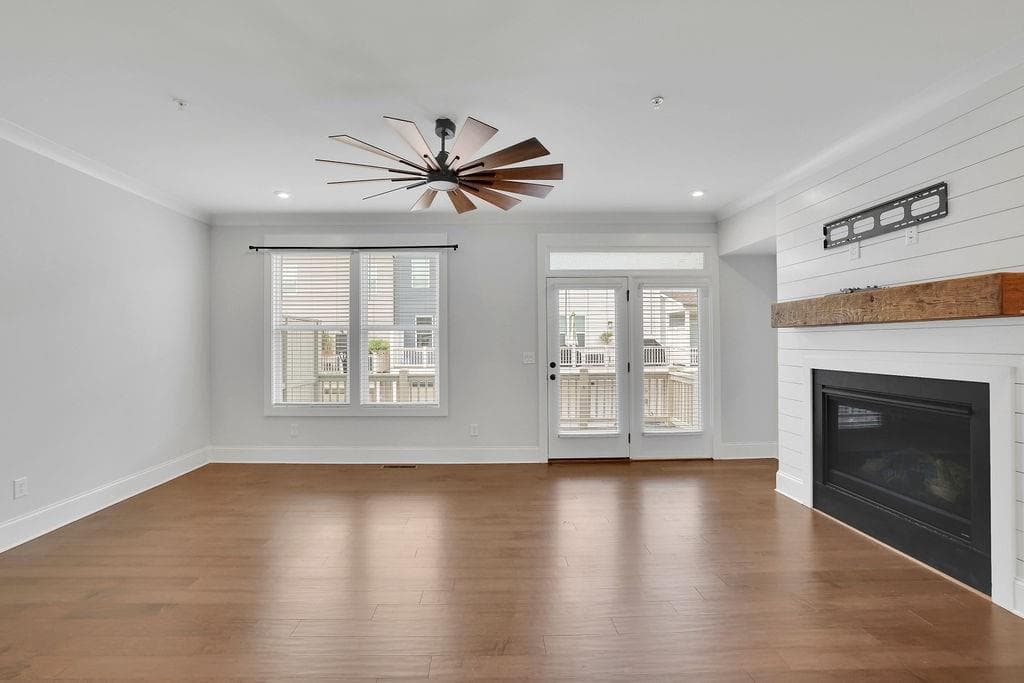 3 bedroom, 4 bathroom, 2,133 sq ft townhouse for sale at 156 Meadow Mill Road, Woodstock, GA 30188 — photo 10