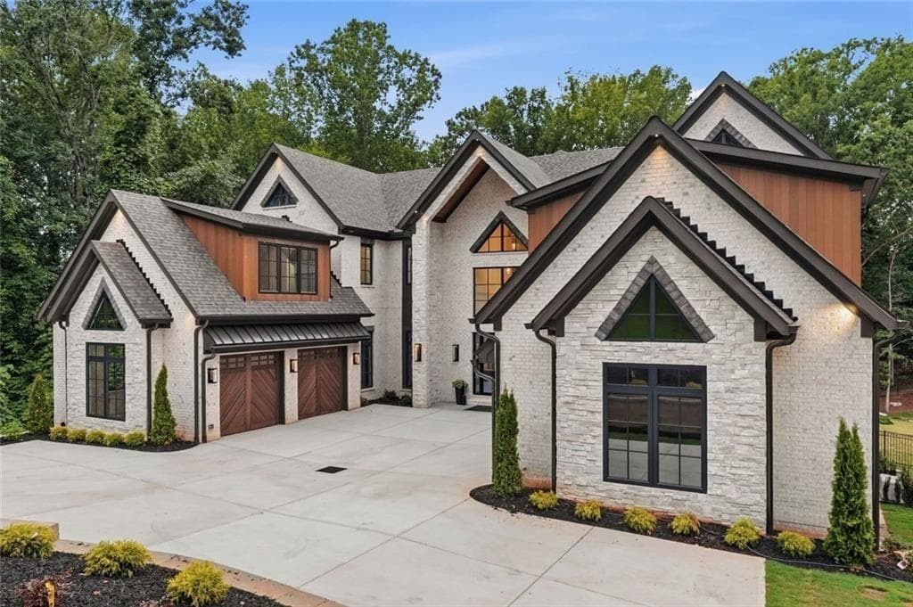 5 bedroom, 7 bathroom, 7,575 sq ft single family residence for sale at 233 Traditions Drive, Alpharetta, GA 30004 — photo 6