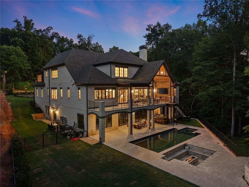 5 bedroom, 7 bathroom, 7,575 sq ft single family residence for sale at 233 Traditions Drive, Alpharetta, GA 30004 — photo 8