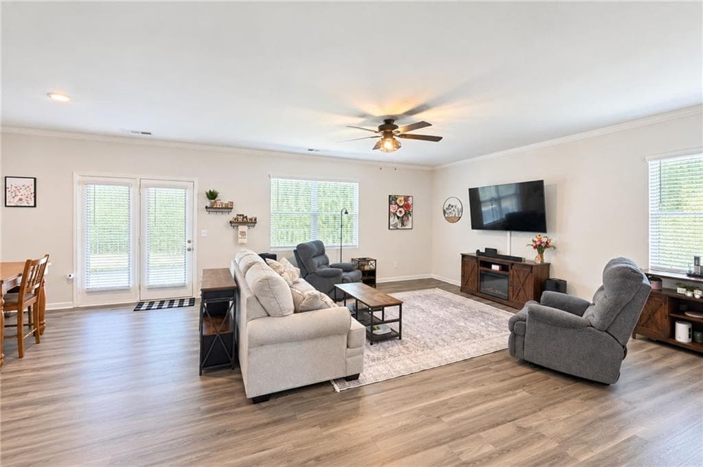 4 bedroom, 2 bathroom, 1,862 sq ft single family residence for sale at 49 Majestic Oak Circle, Dallas, GA 30132 — photo 5