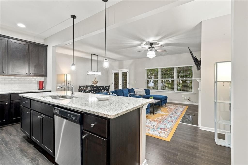 3 bedroom, 3 bathroom, 1,885 sq ft townhouse for sale at 432 Mulberry Row, Atlanta, GA 30354 — photo 9