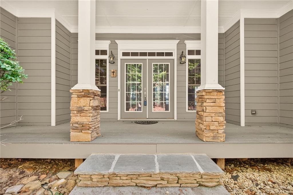 4 bedroom, 3 bathroom, 3,828 sq ft single family residence for sale at 805 Lake Arrowhead Drive, Waleska, GA 30183 — photo 2