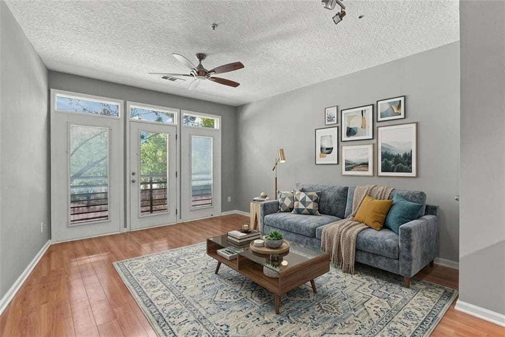 1 bedroom, 1 bathroom, 700 sq ft condominium for sale at 400 17th Street 1247, Atlanta, GA 30363 — photo 2