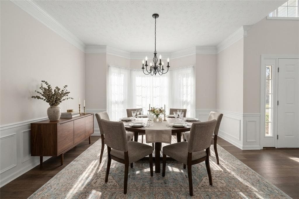 4 bedroom, 3 bathroom, 2,190 sq ft single family residence for sale at 11935 Leeward Walk Circle, Alpharetta, GA 30005 — photo 7