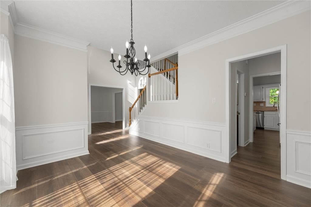 4 bedroom, 3 bathroom, 2,190 sq ft single family residence for sale at 11935 Leeward Walk Circle, Alpharetta, GA 30005 — photo 9