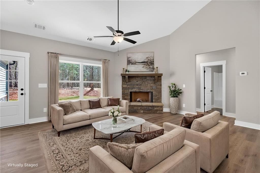 4 bedroom, 2 bathroom, 1,733 sq ft single family residence for sale at 339 Relay Road, Silver Creek, GA 30173 — photo 4