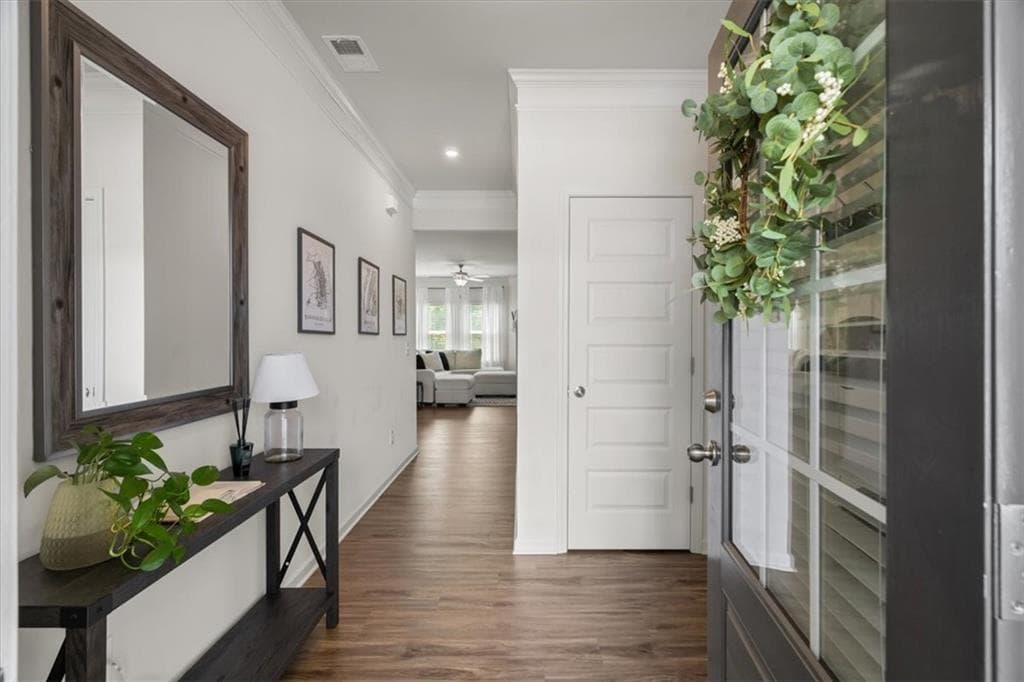 3 bedroom, 3 bathroom, 1,891 sq ft townhouse for sale at 325 Braswell Court, Woodstock, GA 30188 — photo 2