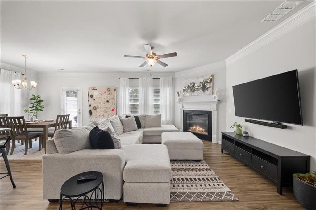 3 bedroom, 3 bathroom, 1,891 sq ft townhouse for sale at 325 Braswell Court, Woodstock, GA 30188 — photo 4