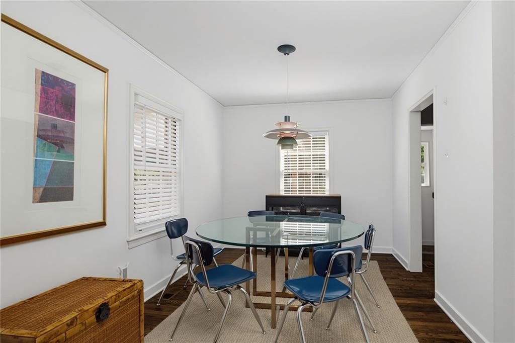 3 bedroom, 2 bathroom, 1,580 sq ft single family residence for sale at 2397 Greylock Pl, Decatur, GA 30030 — photo 7